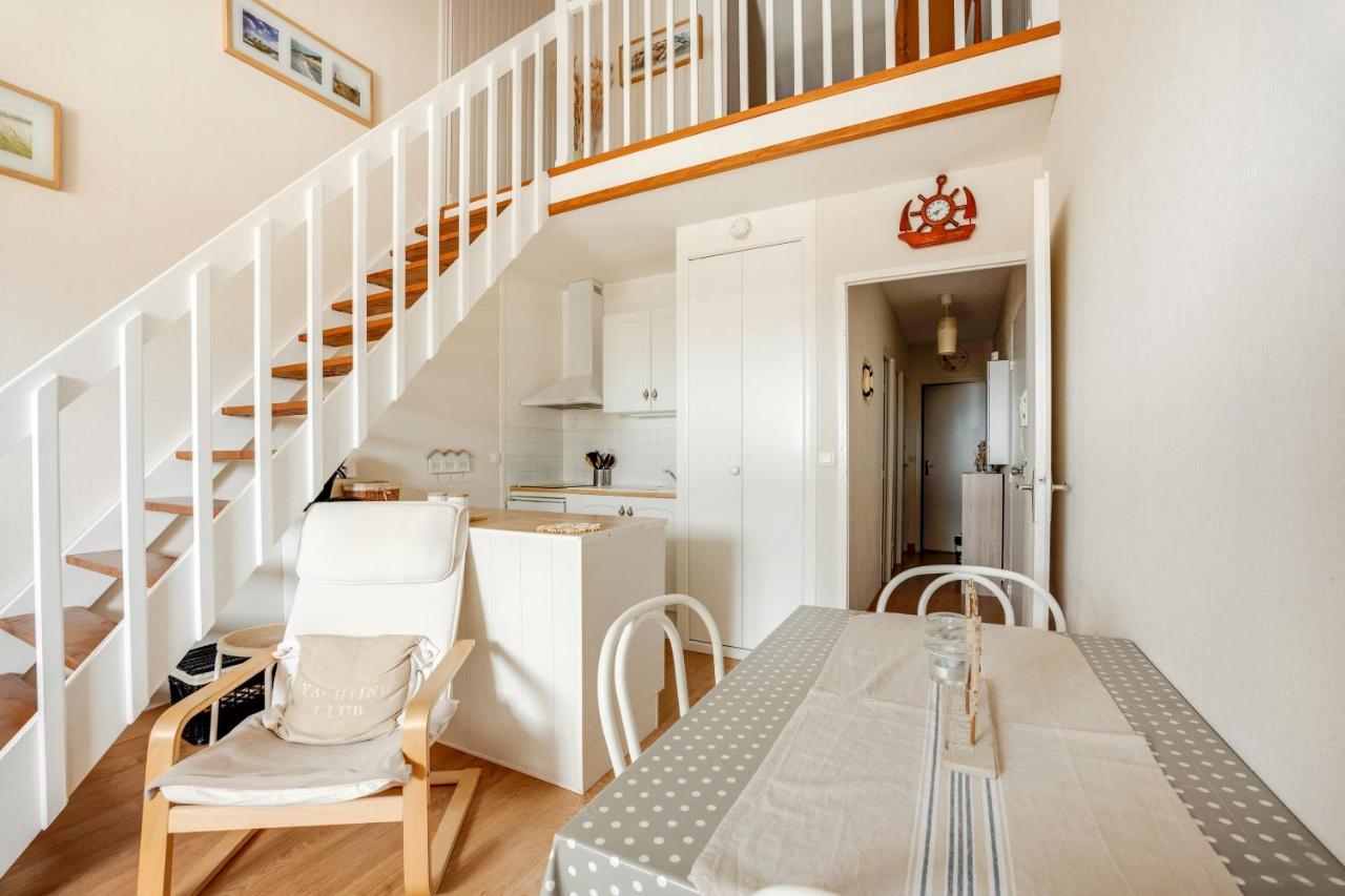 Aux Beaux Coquillages Apartment Courseulles-sur-Mer Exterior foto
